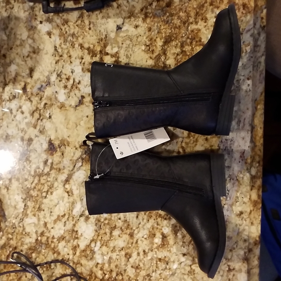 Juicy Couture - Picture 12 of 16